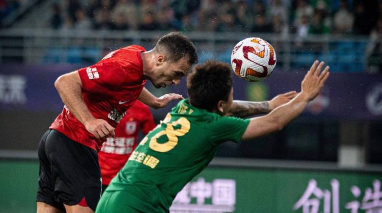 包含长春亚泰全面备战,打造强大阵容的词条 包含长春亚泰全面备战,打造强大阵容的词条