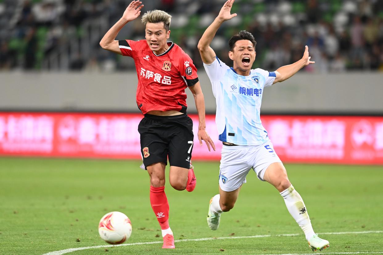 华体会官网-苏州东吴遭遇失利，球队士气受挫的简单介绍