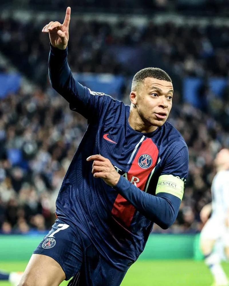 姆巴佩连续进球威胁巴萨,阿尔巴面临挑战是否能守住阵线？的简单介绍