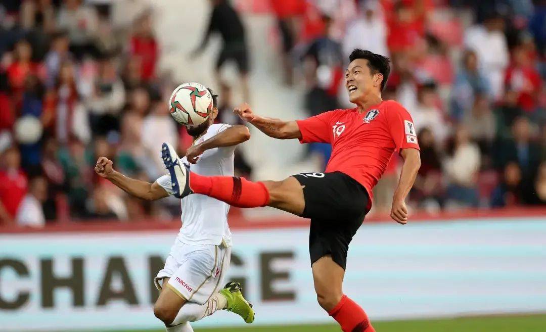 阿莱拉诺击败对手,双方实力悬殊 阿莱拉诺击败对手,双方实力悬殊