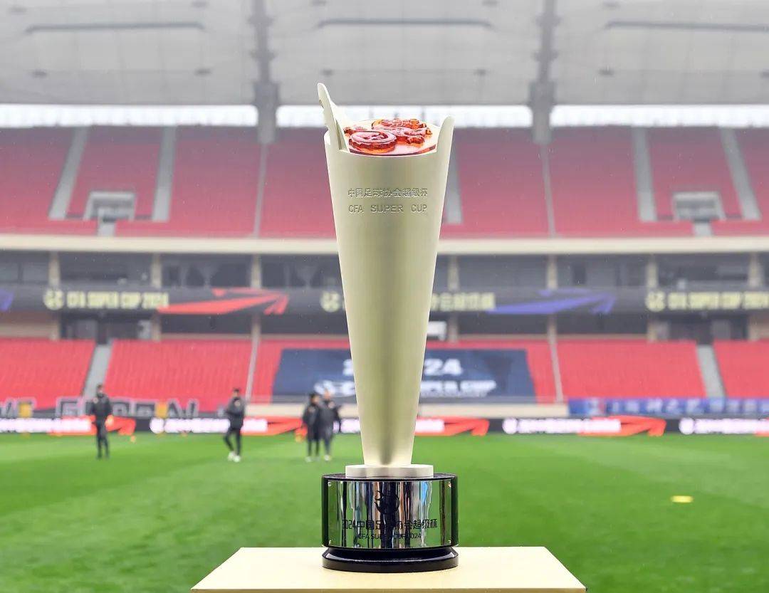 华体会app下载-临危不乱！中国女足全力冲刺冠军奖杯的简单介绍